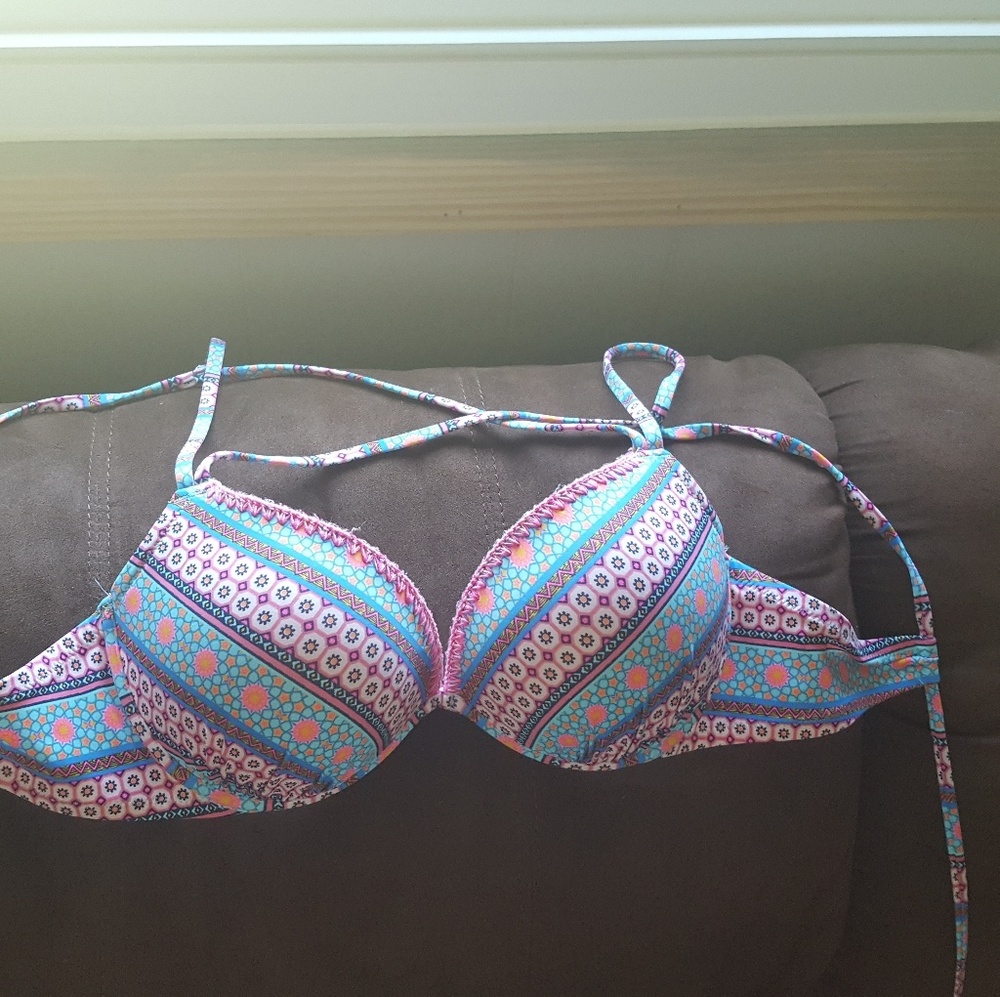 Baithing suit top